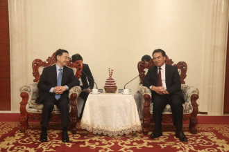 Delegation from Jiangsu Province Visits and Works in the Lao PDR